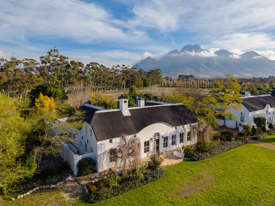 4 Bedroom Property for Sale in Franschhoek Western Cape